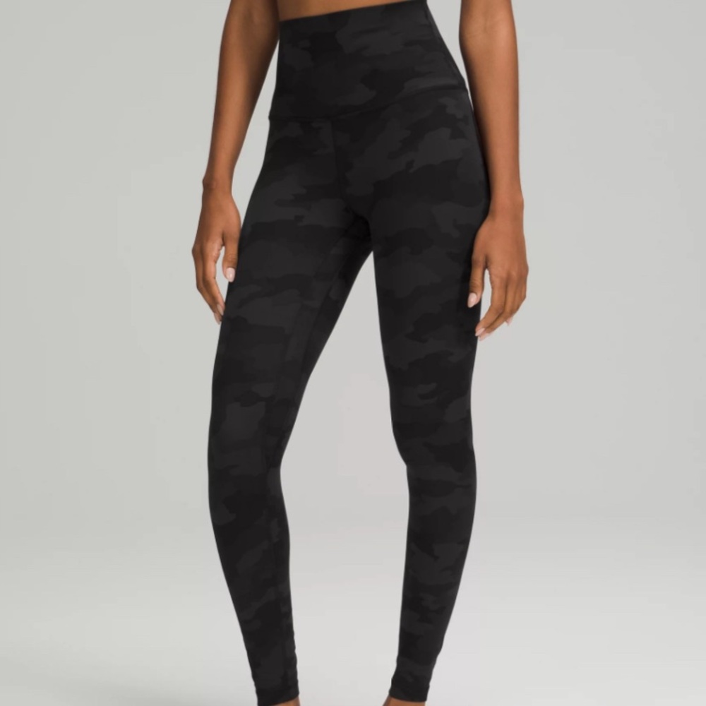 LULULEMON ALIGN™ SUPER-HIGH-RISE PANT 28" - size 8 Camo Deep Coal Multi